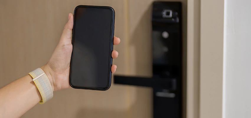 Keypad Wifi Locks Repair And Installation in Stanton, CA