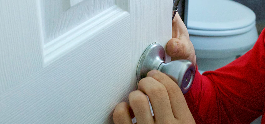 Vintage Door Knob Replacement in Stanton, CA